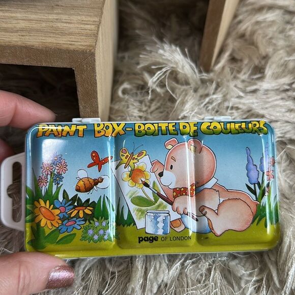 Vtg Page Of  London Mini Watercolor Box Paint Tins 2 Teddy Bear & 1 Pirate Scene - Picture 3 of 17